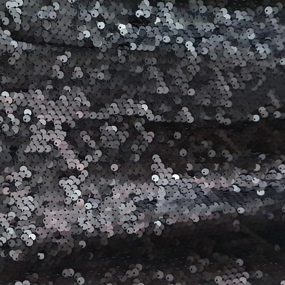 Top - Picture 2 of 3